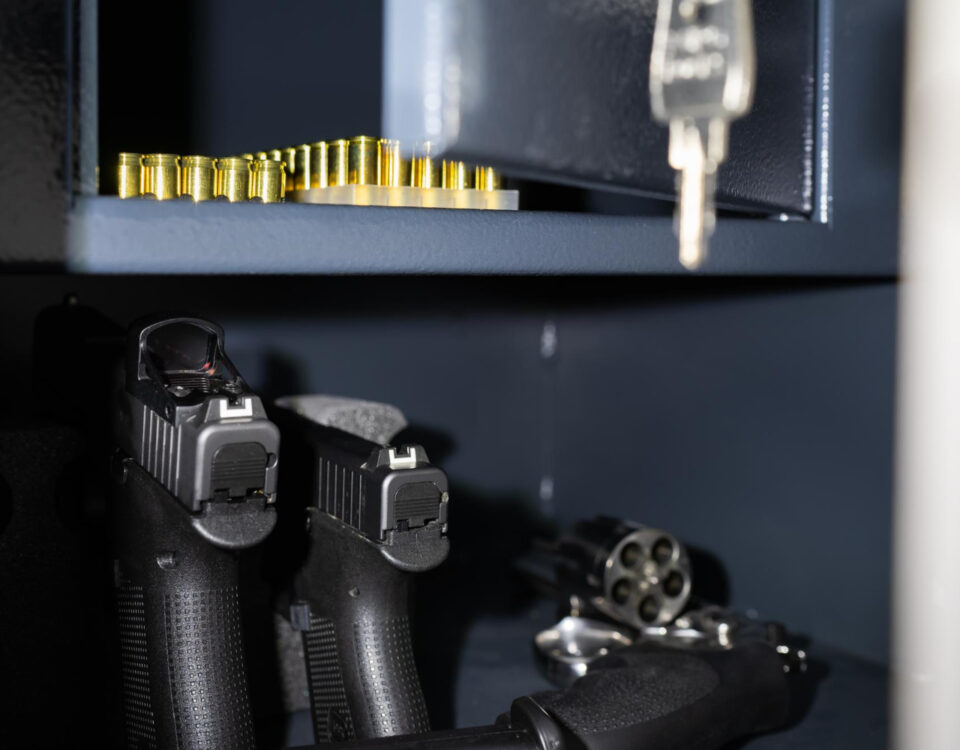 Arma em casa: o que considerar antes de tomar essa decisão?