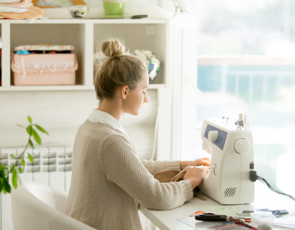 Ateliê em casa: ergonomia, ruído e segurança elétrica