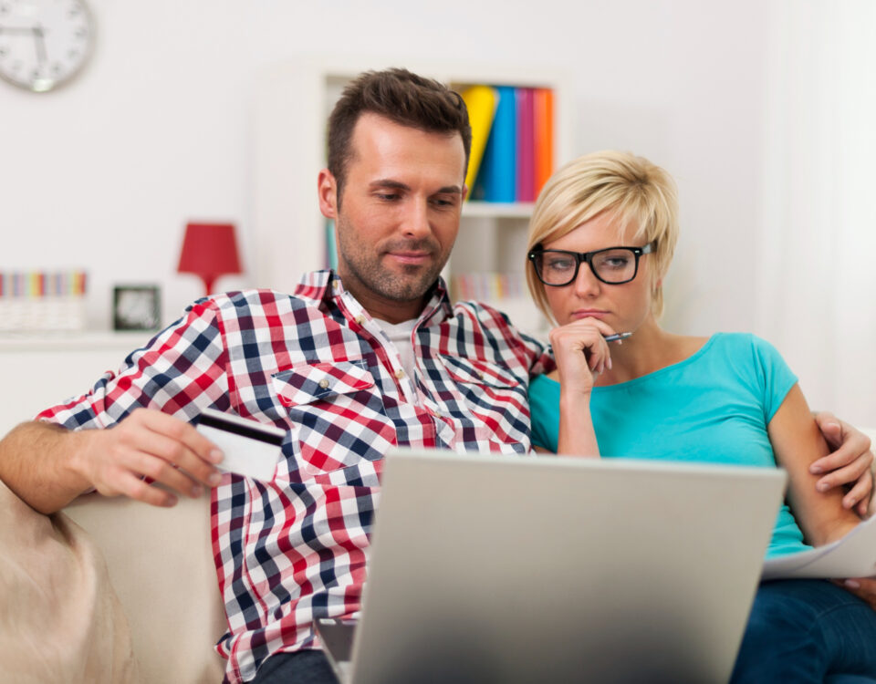 Vendas em casa: como evitar golpes e proteger dados Vendas em casa: como evitar golpes e proteger dados