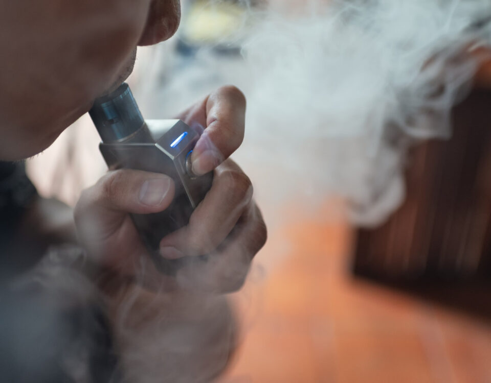 Vapor em casa: convivência, cheiros e segurança