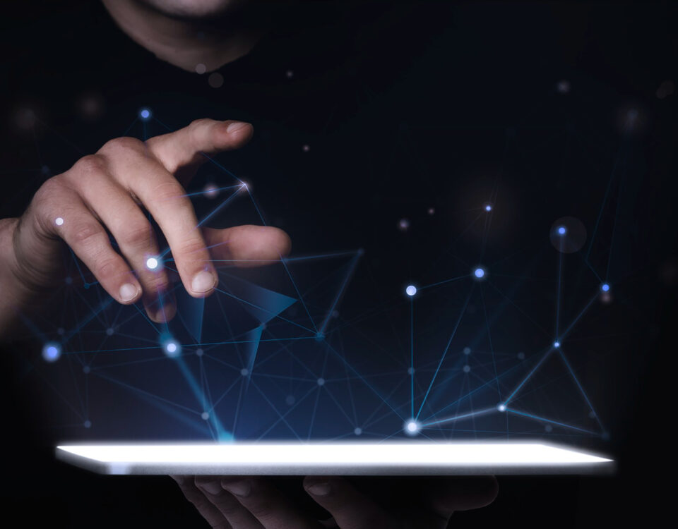 Virtualização e automação residencial baseada em servidores