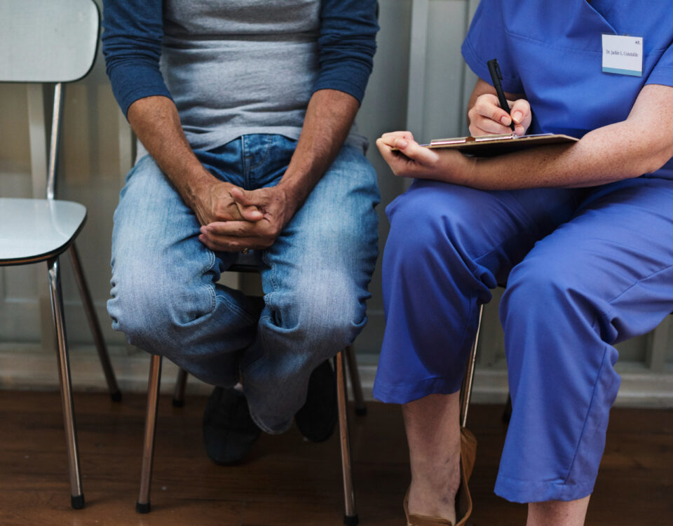 Internação involuntária e o papel da família no cuidado domiciliar