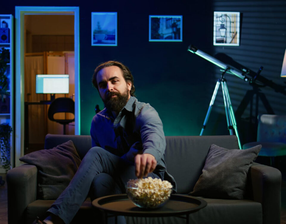 Sala de cinema em casa virou tendência com o streaming?