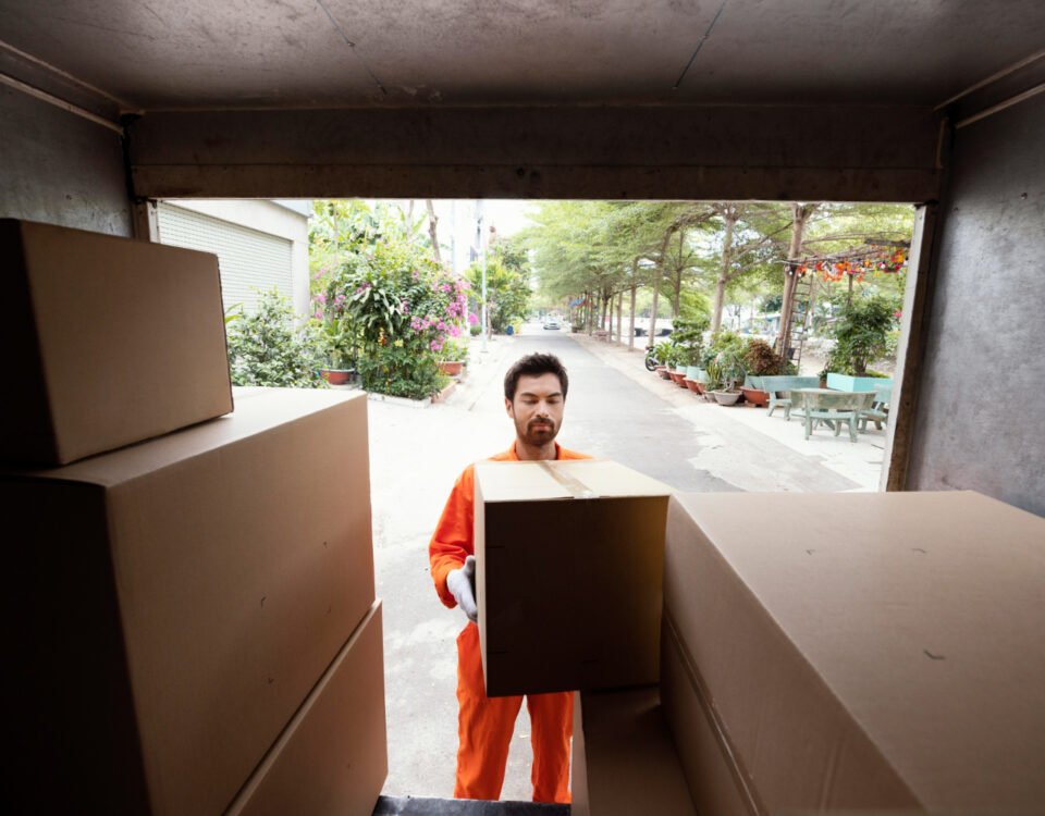 Mudança residencial segura começa na transportadora certa