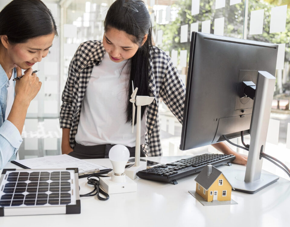 Portão, câmera e painel solar podem trabalhar juntos?